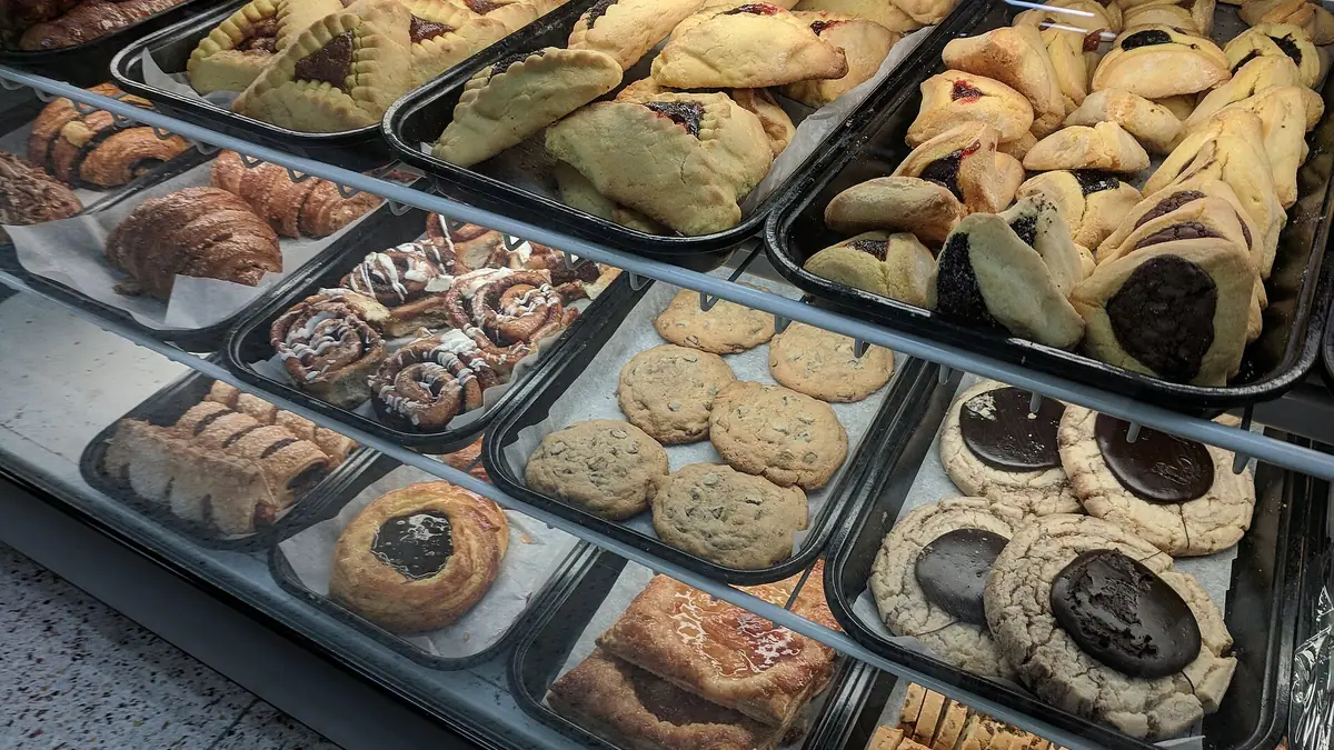 Tottenham Town Bakery – bakery in Seven Sisters, London